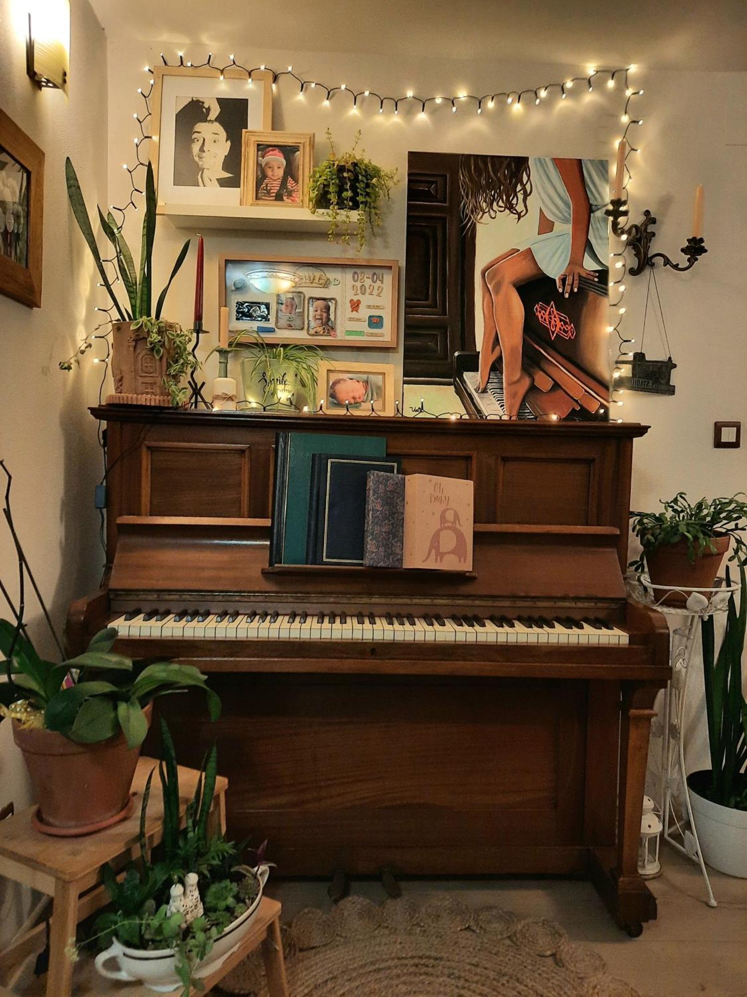 Vintage And Cozy Room, Free Parking, Shared House In The Small Quiet Village Alba Iulia Rum bild